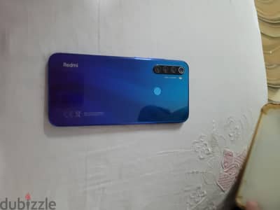 ريلمى 8