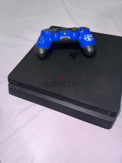 Ps4 slim 1T