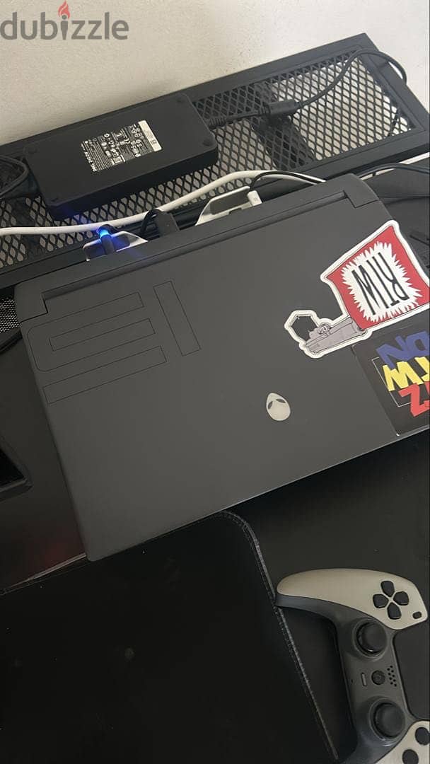 Alienware gaming laptop 1