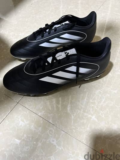 Adidas football boots - اديداس