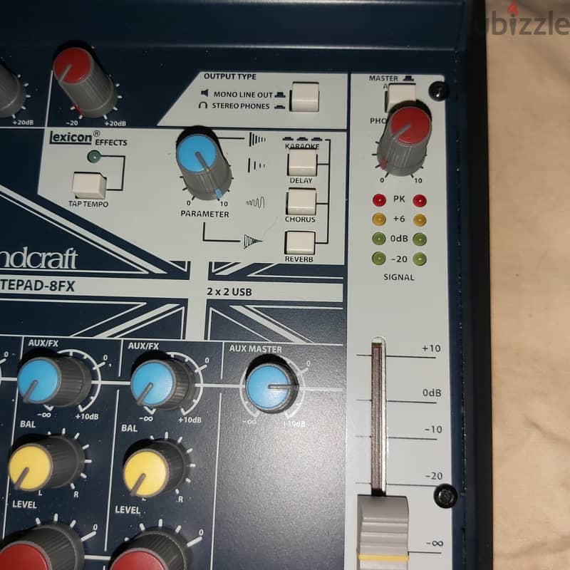 Soundcraft note pad 8EFX 3
