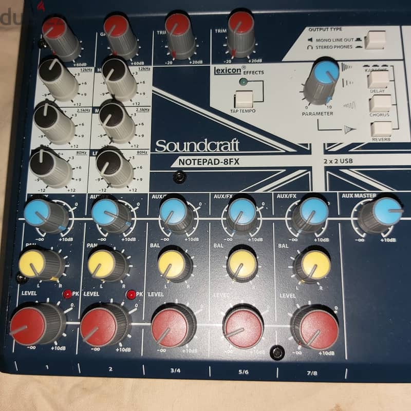Soundcraft note pad 8EFX 4