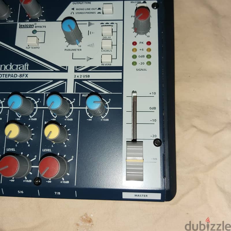 Soundcraft note pad 8EFX 5