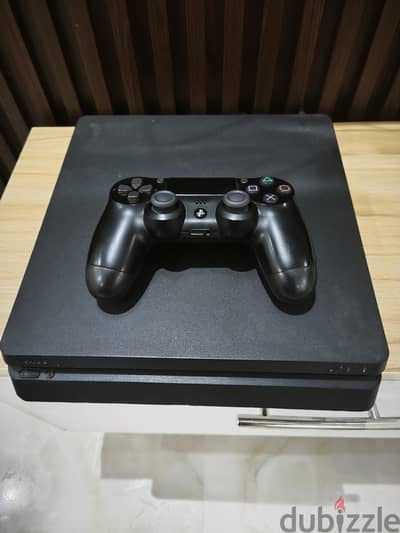 PS 4 slim سوفت 9