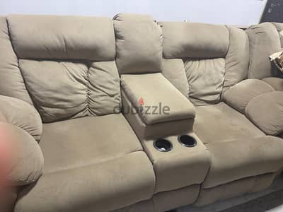 طقم ريكلاينر براند hub furniture