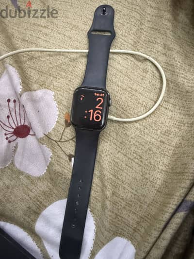 ابل ووتش سيرس 6 مقاس 40