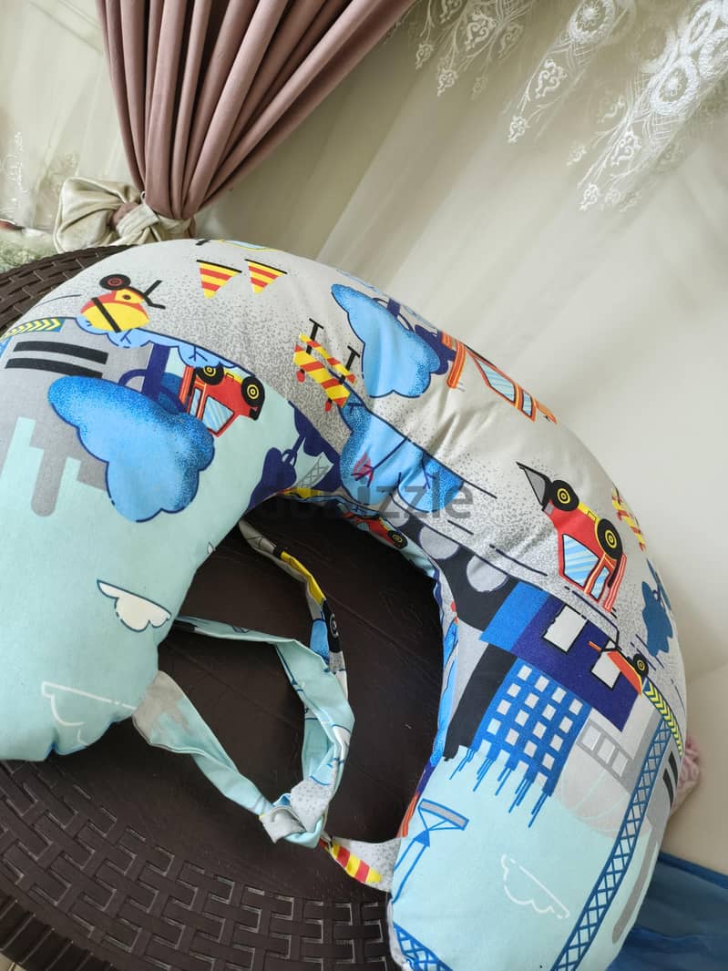 مخده رضاعه 2