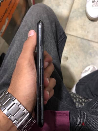 آبل - آيفون 11 برو