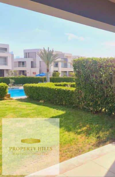 بخصم مميز شاليه للبيع فوري من لافيستا صف اول بحر تشطيب كامل -لافيستا راس الحكمة- الساحل الشمالي