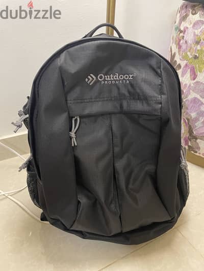 شنطه سوداء براند امريكي outdoor products من امريكا جديده  لدواعي السفر