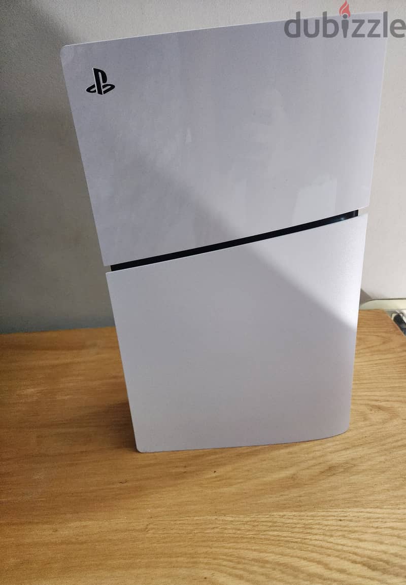 Ps 5 slim 1