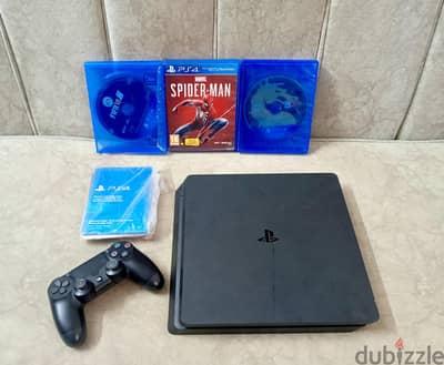 PS4 1 tera + ٣ العاب + دراع