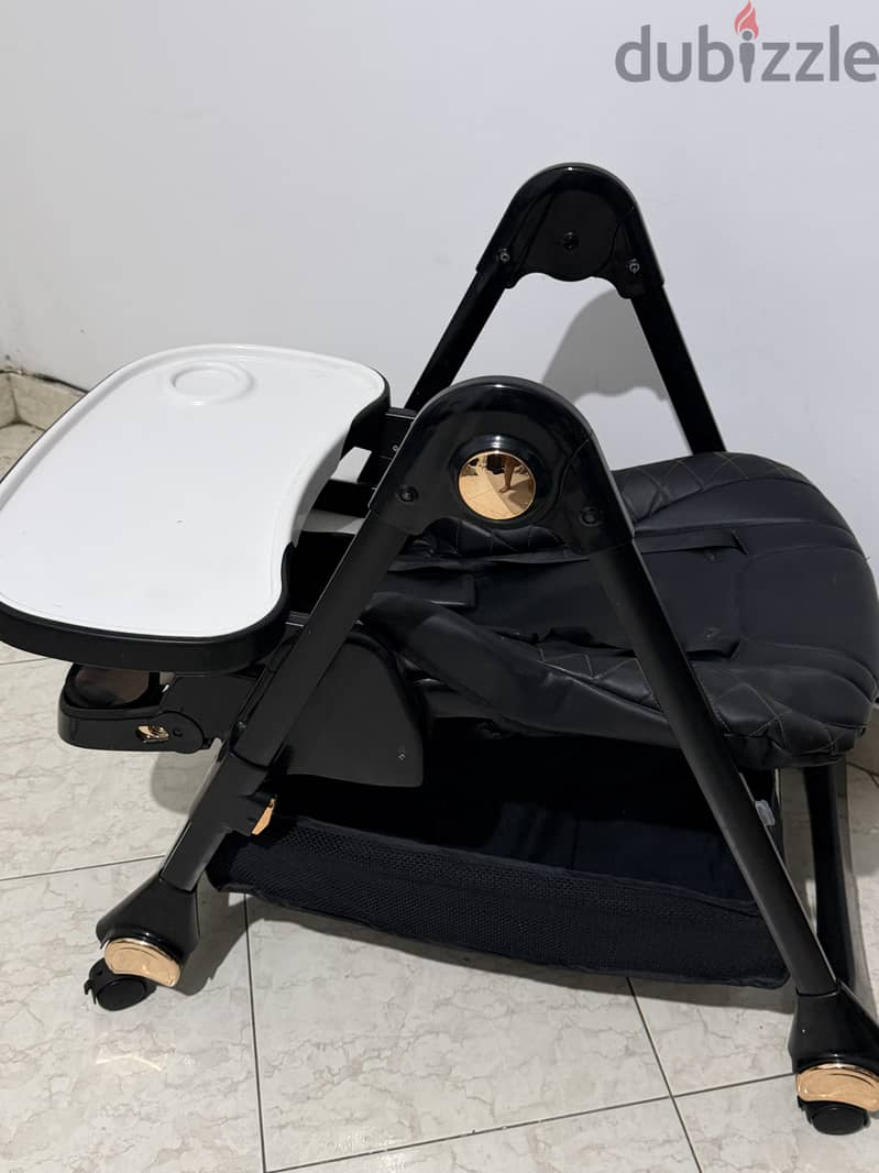 Kidilo  baby chair  - foldable -  Multi-Position  (black)(white) 1
