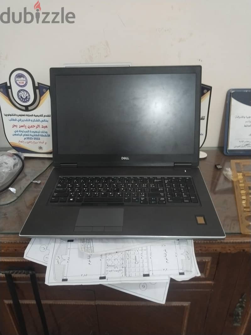 لاب توب Dell 7740 8