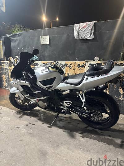 honda f4i sport
