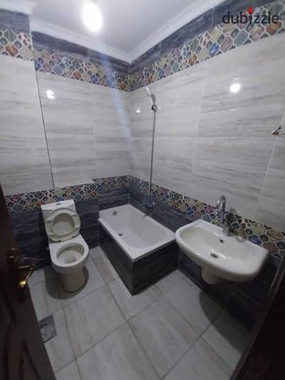 Apartment for rent in Zitoun near the Hadiq al-Zitoun Metro and Zitoun Cinema