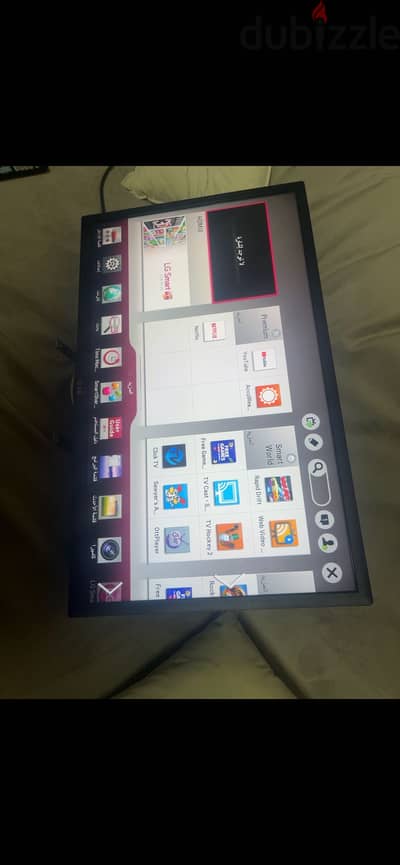 شاشة LG 32 بوصة Smart Tv بحالة ممتازة