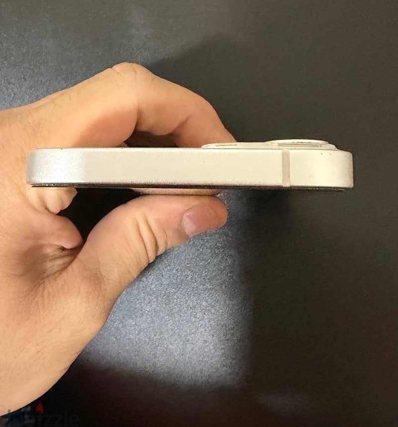 Apple - iPhone 13 2