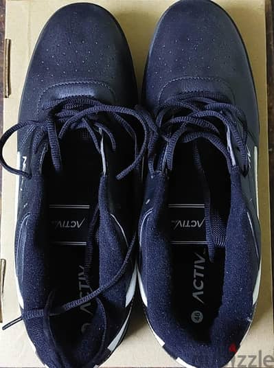 Active shoes