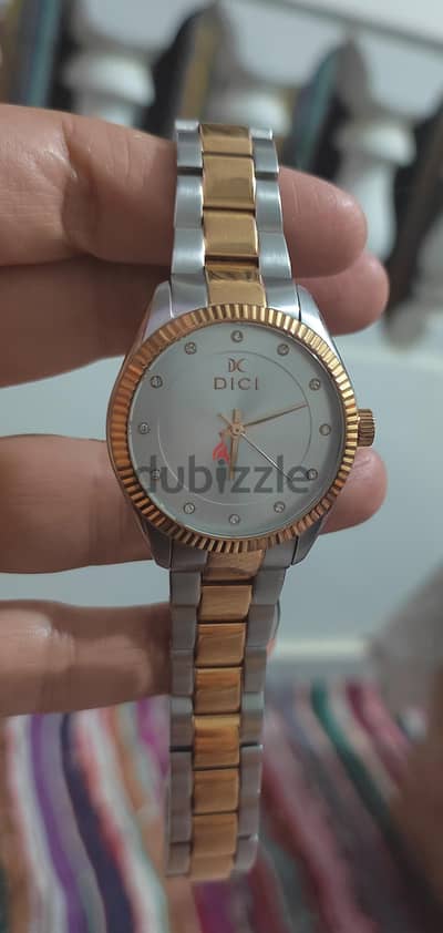 ساعة حريمي مستعمله في حالة ممتازة /ساعة إيطالية DICI (ديتشي)،