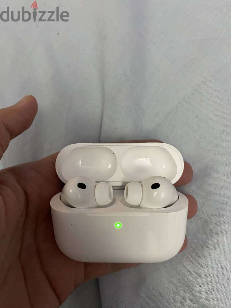 Apple AirPods pro 3 7