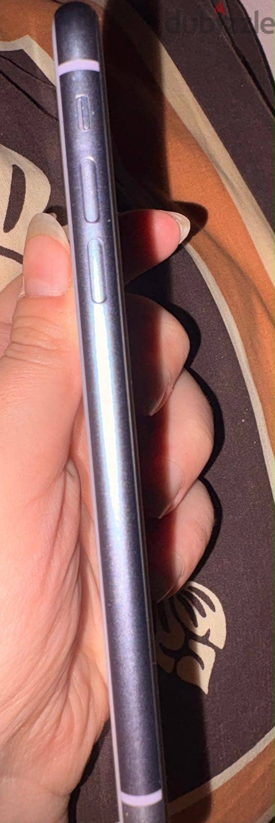 Apple - iPhone 11 2