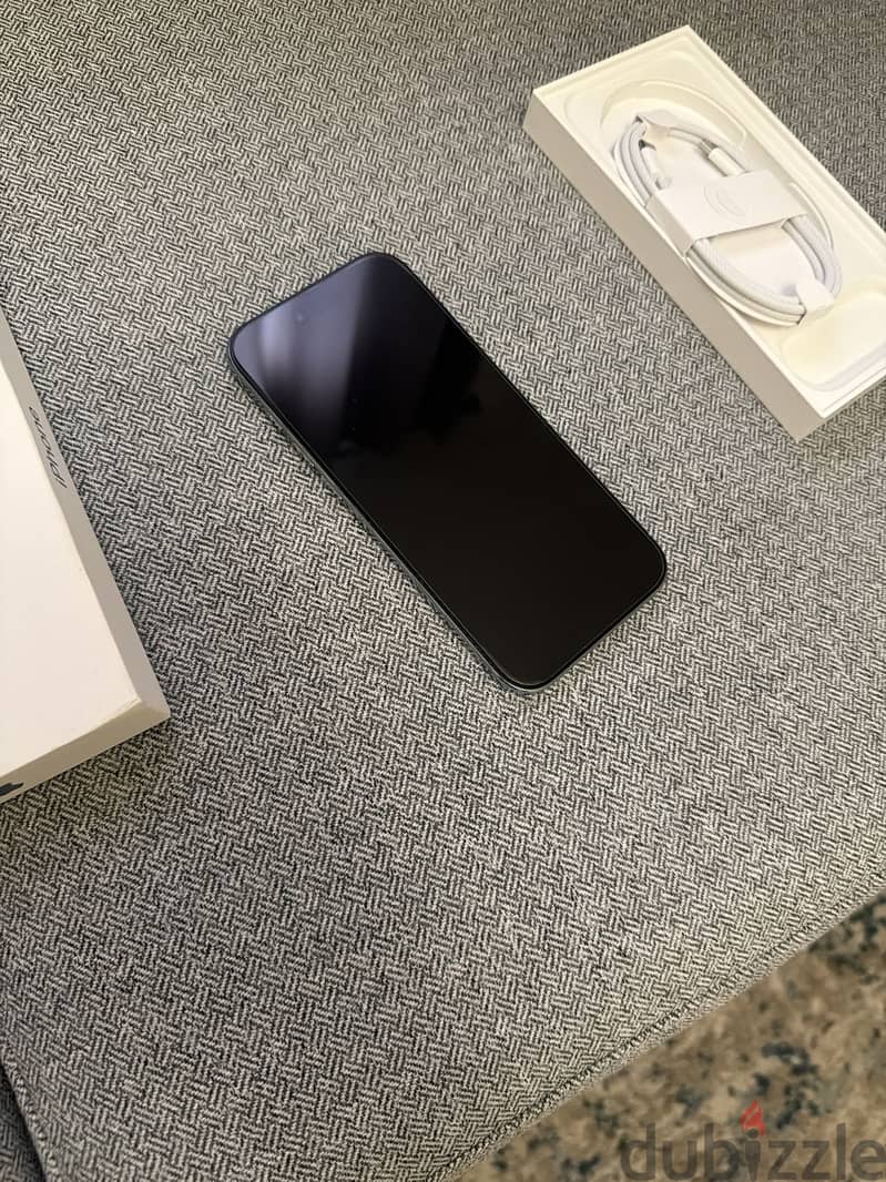 Apple - iPhone 17 Air 4