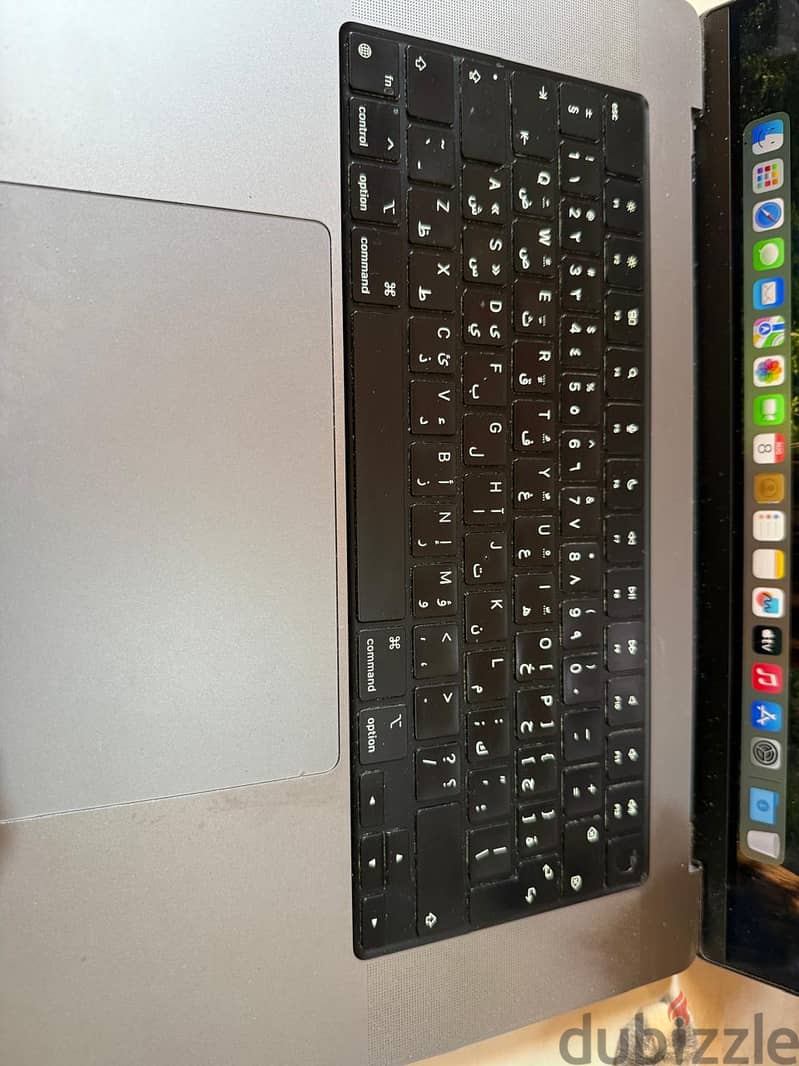 32GB RAM / 1TB SSD / Never opened or repaired / Excellent condition 1