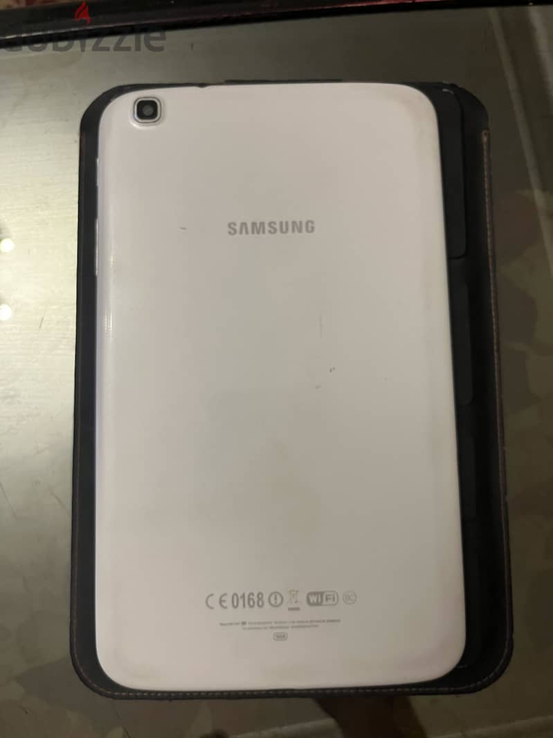 Samsung tab 3 8.0 inch 1