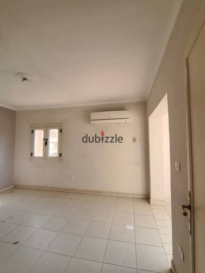 Apartment for rent under the new law with air conditioning and kitchen in Sheraton Airport