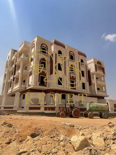 شقة أرضي للبيع 150m بحديقة خاصة 147m بيت الوطن الحي الثاني أمام النادي الأهلي - التجمع الخامس