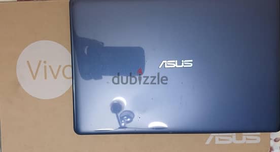 Asus vivobook E203Nah