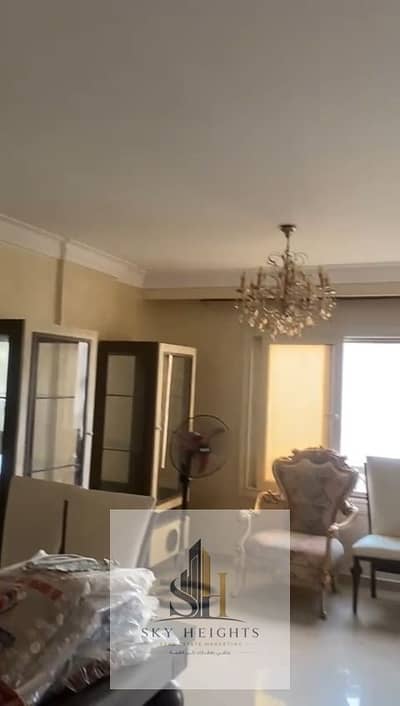 Apartment for sale in Rehab City, prime location near all services. 155 sqm, 2nd floor, great deal!