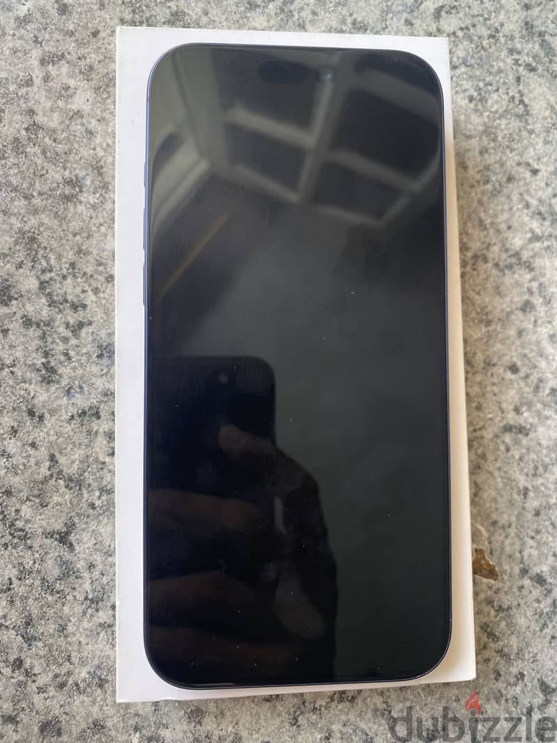 Apple - iPhone 17 Pro Max 1
