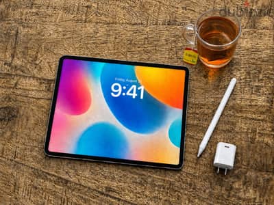 Apple iPad Pro 11- M1- 256GB + (( NEW ))Apple Pencil