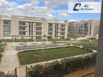 شقة 182م 3 غرف باقل مقدم و اقساط تشطيب كامل بالتكييفات اميز لوكيشن اوبن فيو في المراسم فيفث سكوير في الجولدن اسكوير التجمع الخامس القاهرة الجديدة