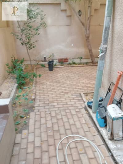 شقة للبيع بالنرجس متشطبة سوبر لوكس بالقرب من محور جمال عبد الناصر و مسجد فاطمة الشربتلى و 90 الجنوبى