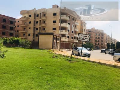 شقة للبيع في البنفسج عمارات – مساحة مميزة وموقع قوي  