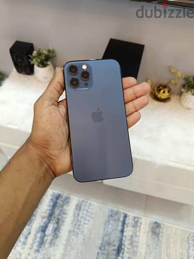 IPhone 12 Pro max 256Giga معفي ضريبه مافيش فصال
