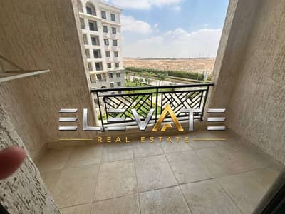 شقة تشطيب مميز بإطلالة مميزه للايجار - العاصمة الإدارية