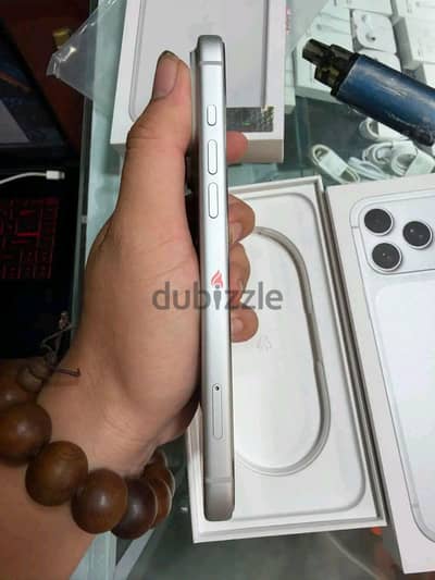 آبل - آيفون 17 برو ماكس