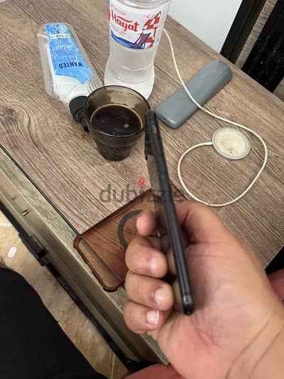 Apple - iPhone SE 2020
