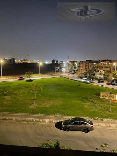 Penthouse for sale in Al Yasmeen 4 – Strategic location   Very distinctive location on the park, steps from North 90 and Mostafa Kamel axis