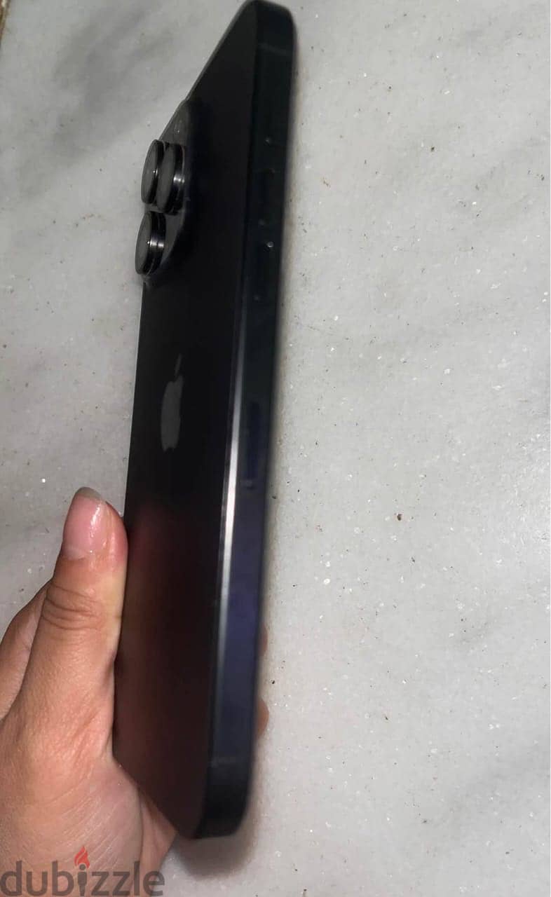 Apple - iPhone 15 Pro Max 2