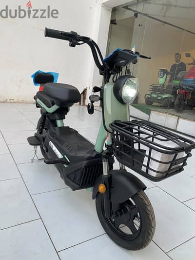 Electric Scooter 650 watt - وات 650 سكوتر كهرباء