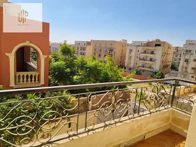 شقة للبيع في غرب أرابلا – التجمع الخامس متشطبة سوبر لوكس بالقرب من محور جمال عبد الناصر