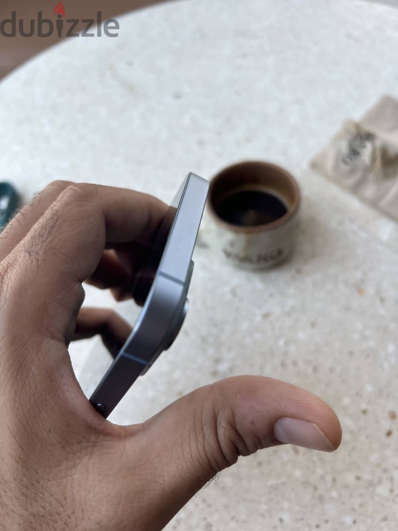iPhone 14 - 128GB 3