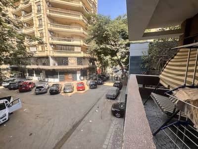 شقة 3 غرف نوم في المهندسين بالقرب من نادي الصيد