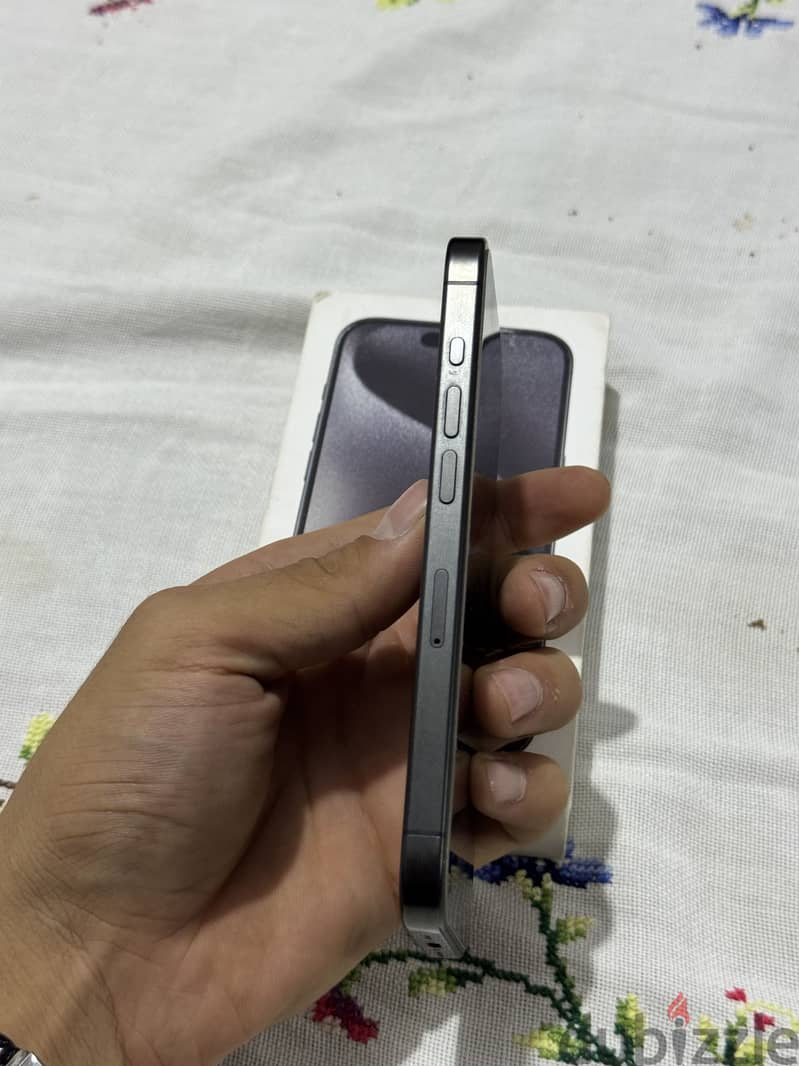 Apple - iPhone 15 Pro 3