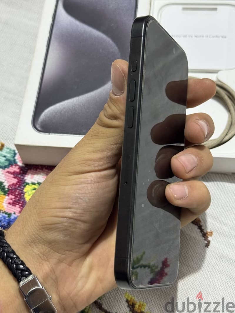 Apple - iPhone 15 Pro 7
